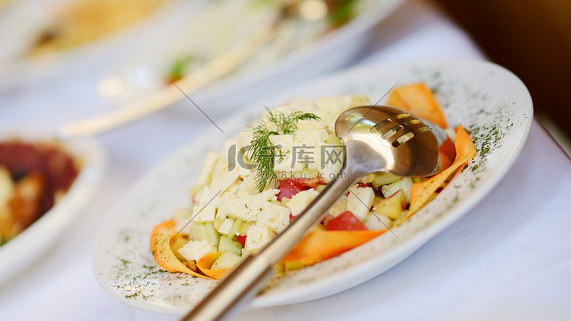 休闲食品原料材质揭秘：分类与关键参数解析
